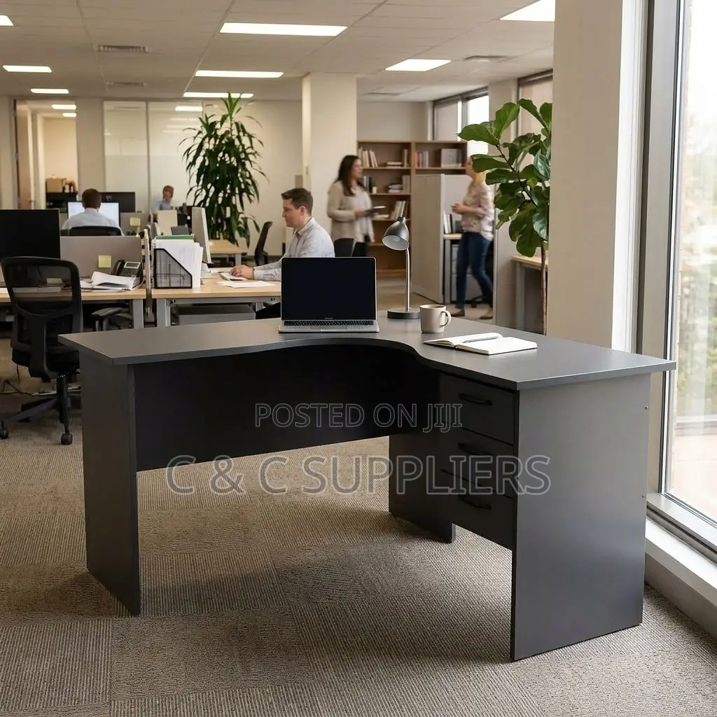 Advanced Curved Gaming Desk-120cm