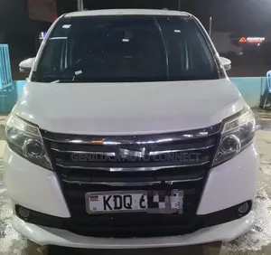Toyota Noah 2016 White