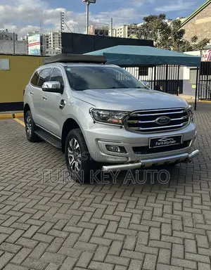 Ford Everest 2021 Silver