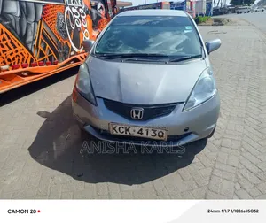Toyota Auris 2010 Silver