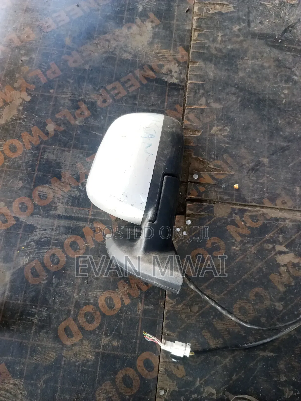 Nissan Leaf Old Model Side Mirror