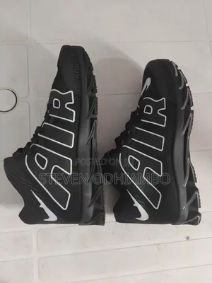 Stylish New Men's Sneakers