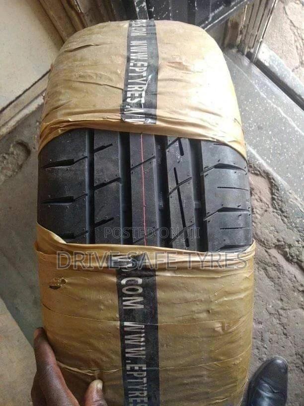 245/45 R17 Forceum Tyre