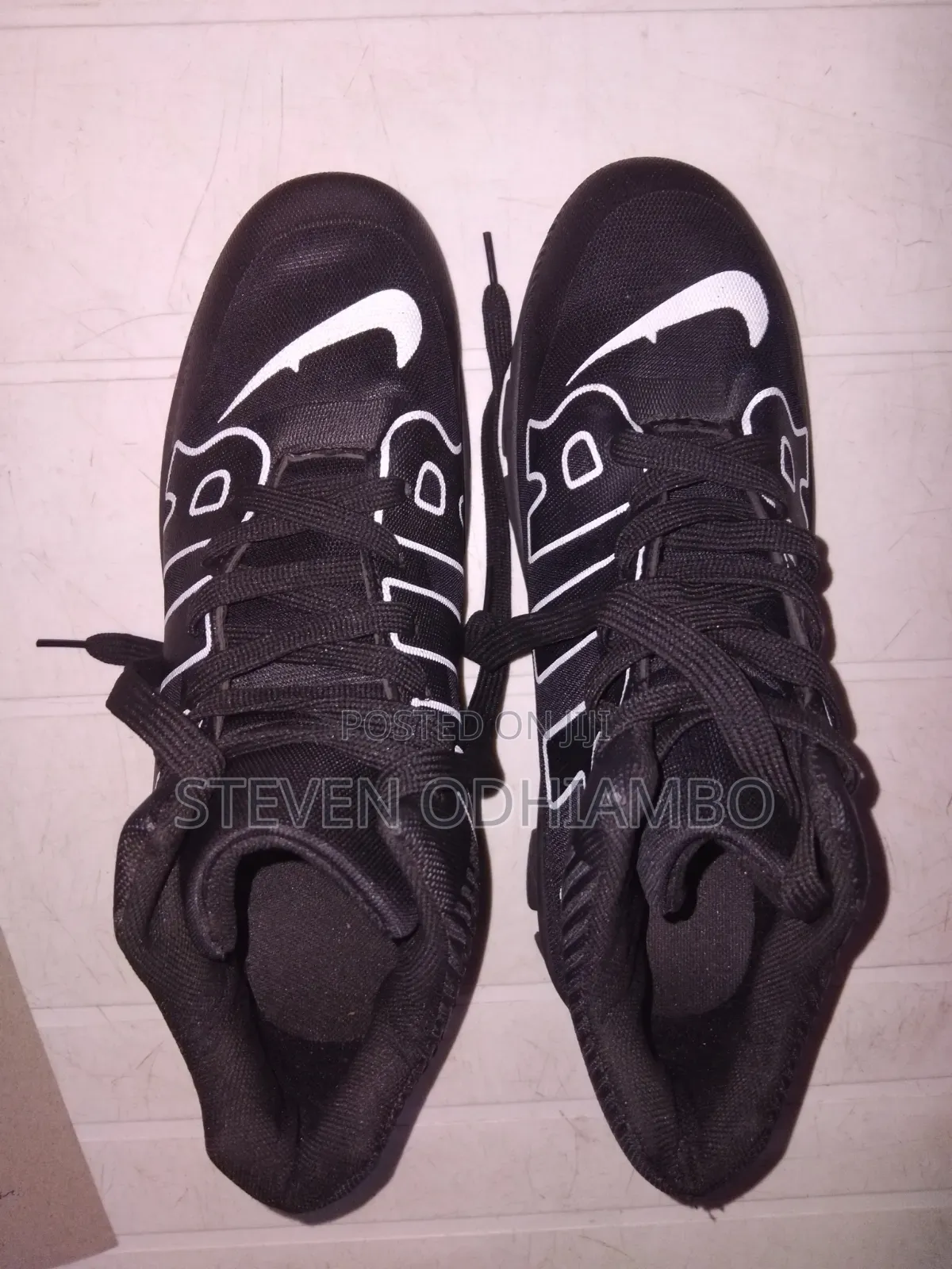 Stylish New Men's Sneakers