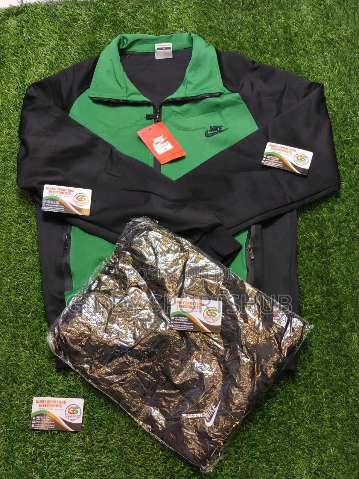 Nike Track Suit