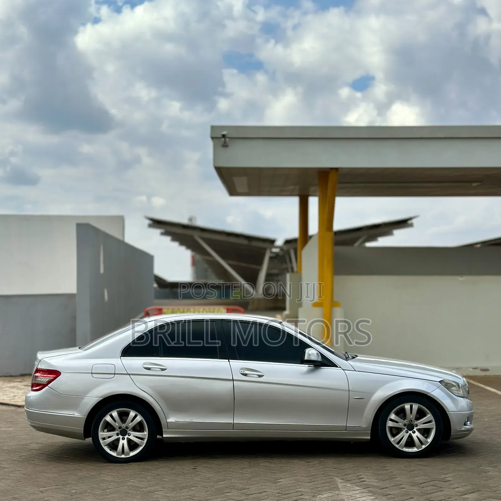 Mercedes-Benz C200 2009