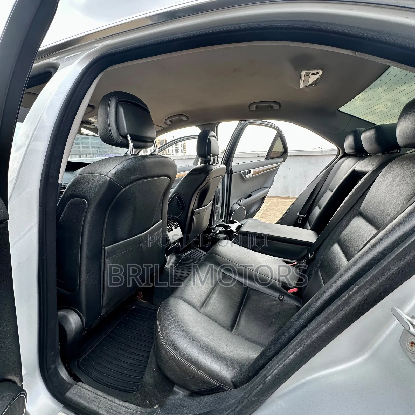 Mercedes-Benz C200 2009