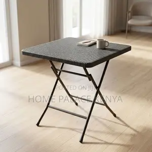 Outdoor Table; Foldable Outdoor Plastic Garden Table
