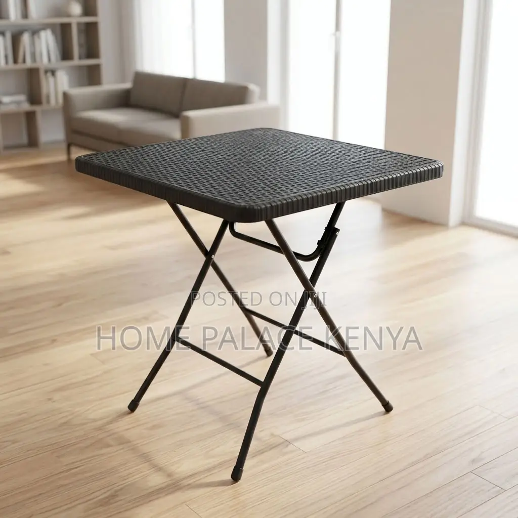 Outdoor Table; Foldable Outdoor Plastic Garden Table