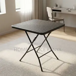 Outdoor Table; Foldable Outdoor Plastic Garden Table