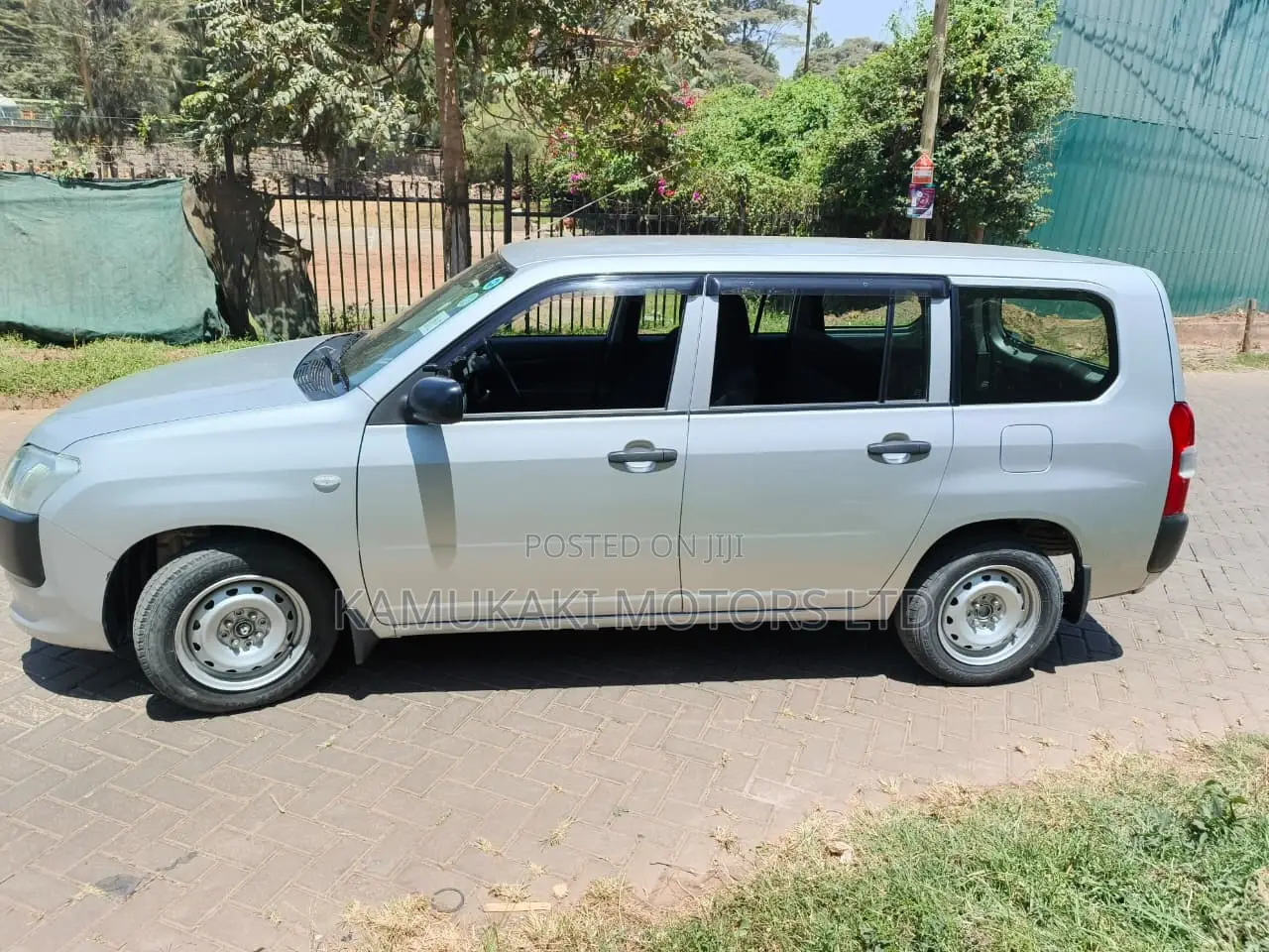 Mazda Familia 2020 Silver