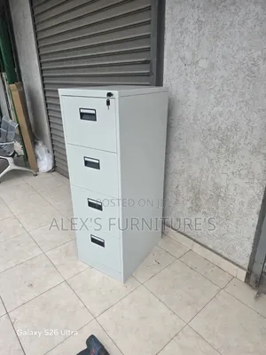 Alex Cabinet.