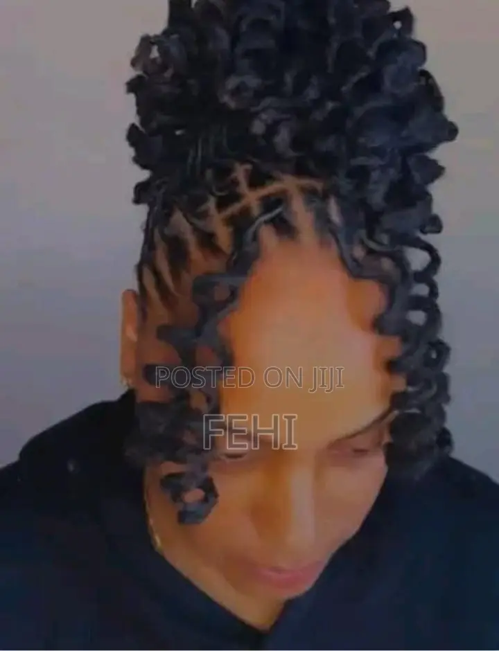 Artificial Dreadlocks Installation