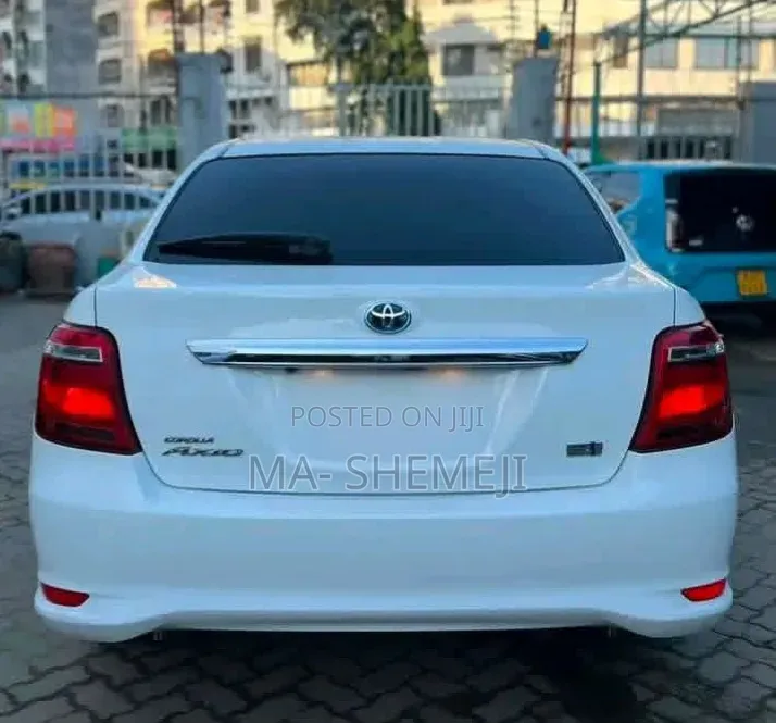 Toyota Axio 1.5 G 2WD 2020 Pearl