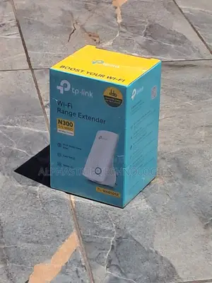 TP-Link N300 Wireless Internet Booster for Multiple Rooms