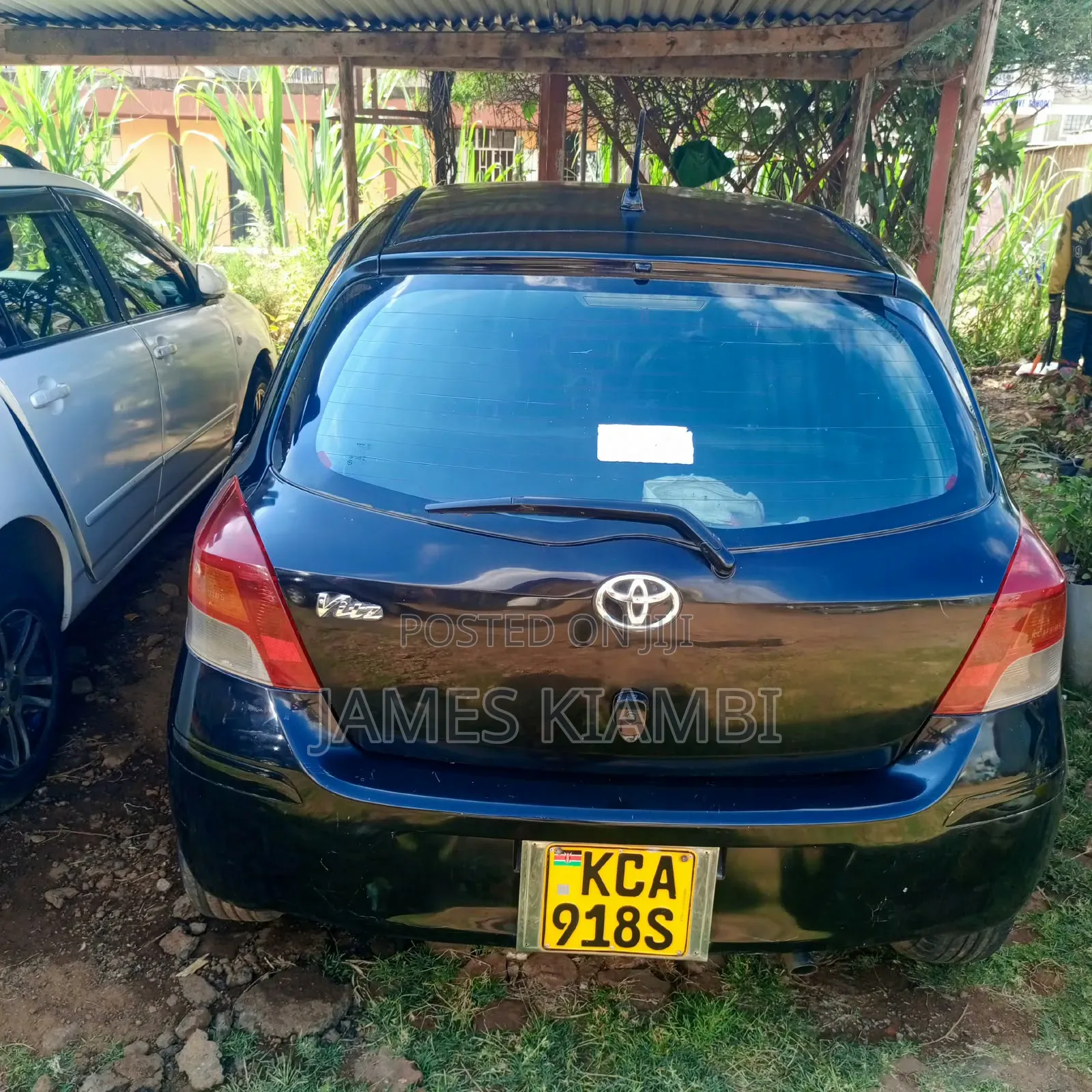 Toyota Vitz 2009 Black