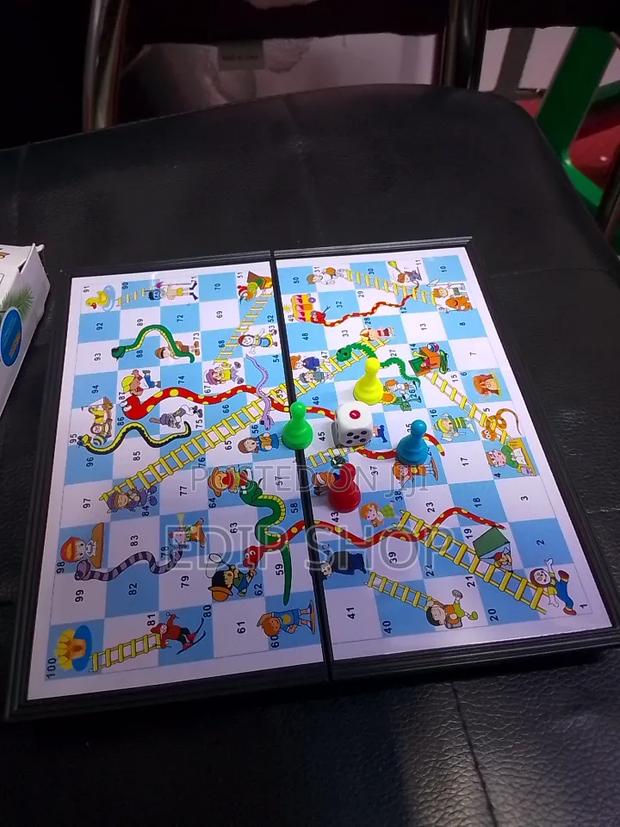 Small Sized Snake and Ladder Game for Kids