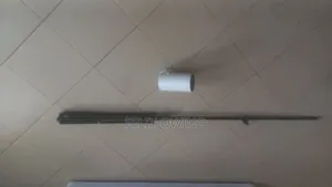 HY 300 Projector and Tripod Stand