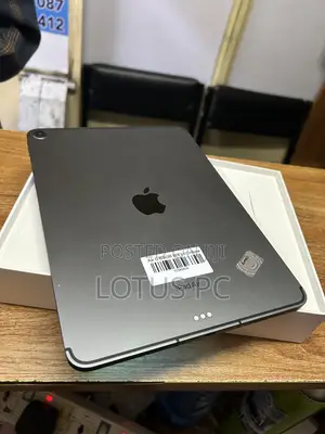 Apple iPad Air (2022) 64 GB Gray