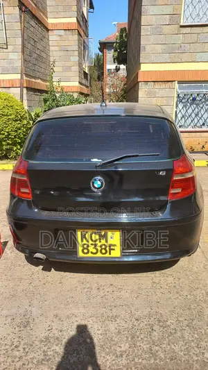 BMW 116i 2010 Black
