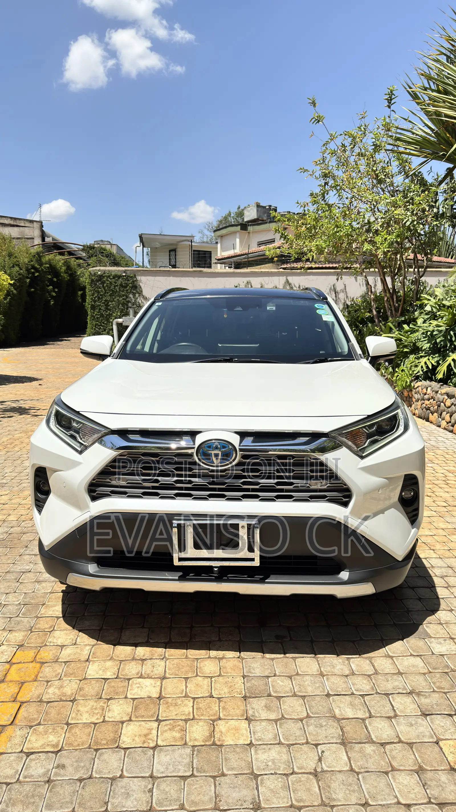 Toyota RAV4 2019 White
