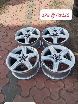 Mercedes Benz C200, Size 17 Inch Rims