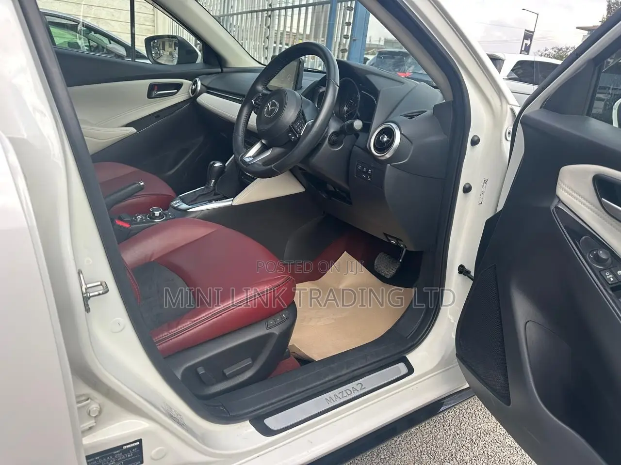Mazda 2 2021 Pearl