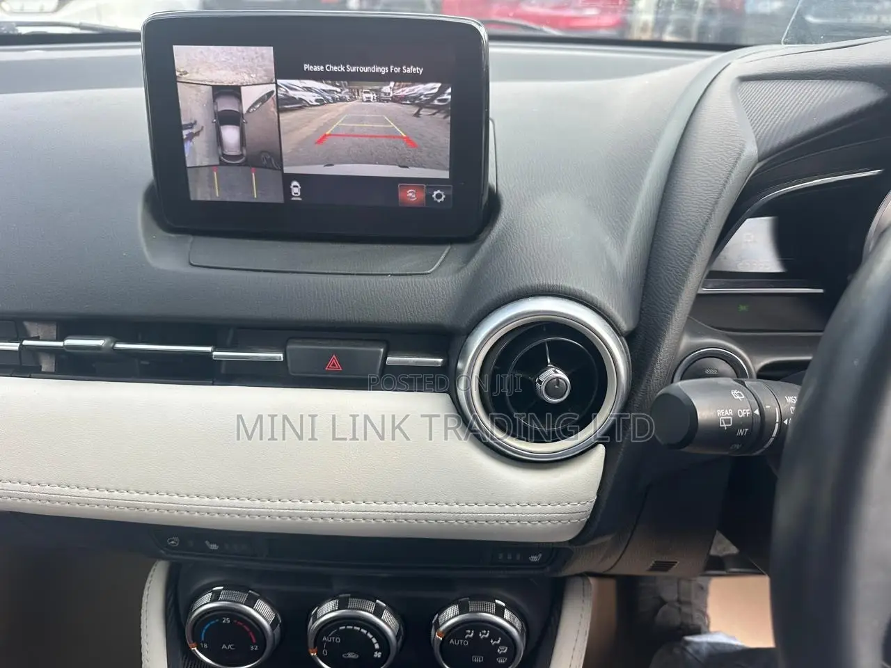 Mazda 2 2021 Pearl