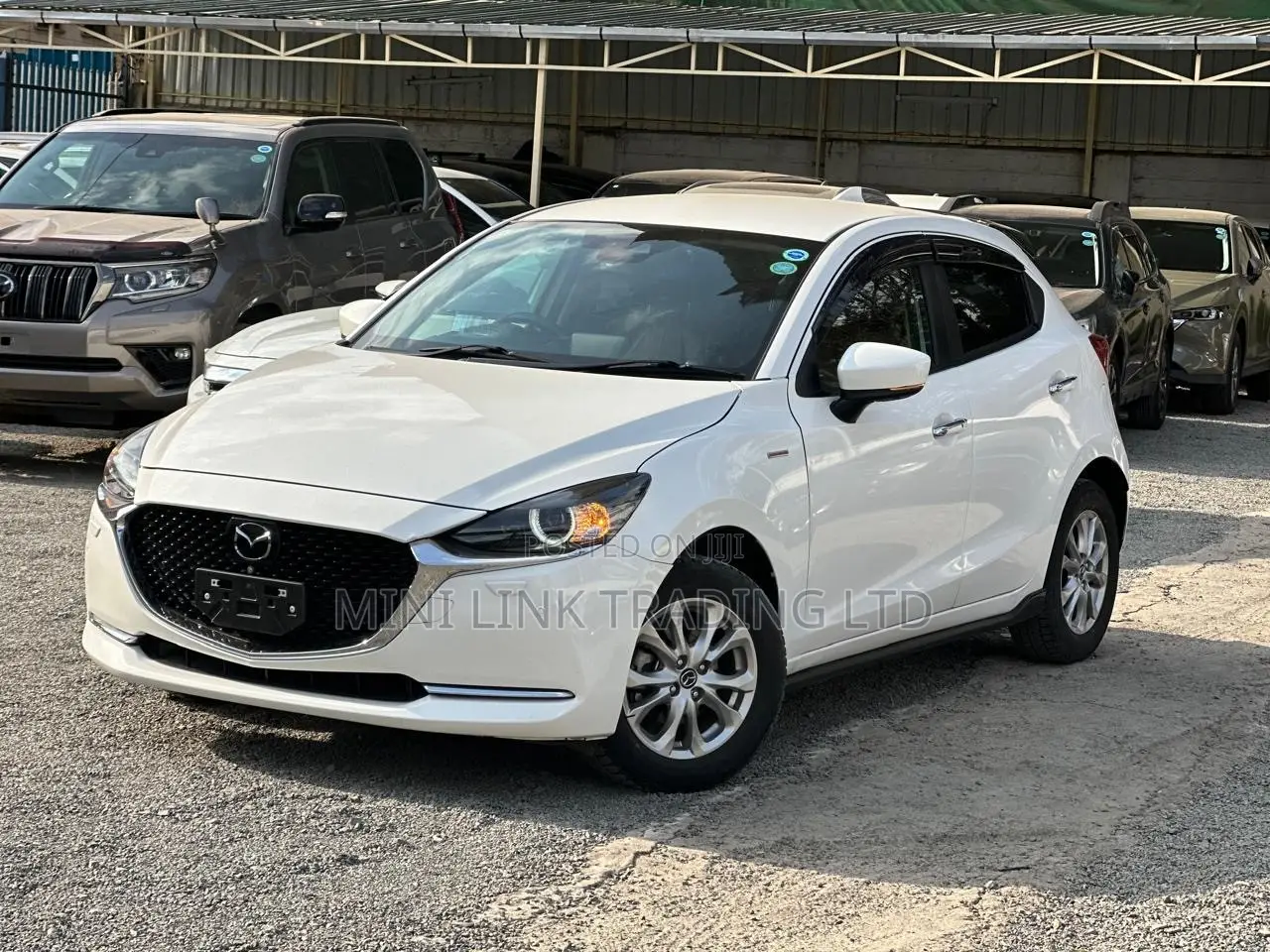 Mazda 2 2021 Pearl