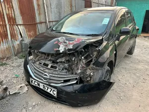 Nissan Note 2013 Black