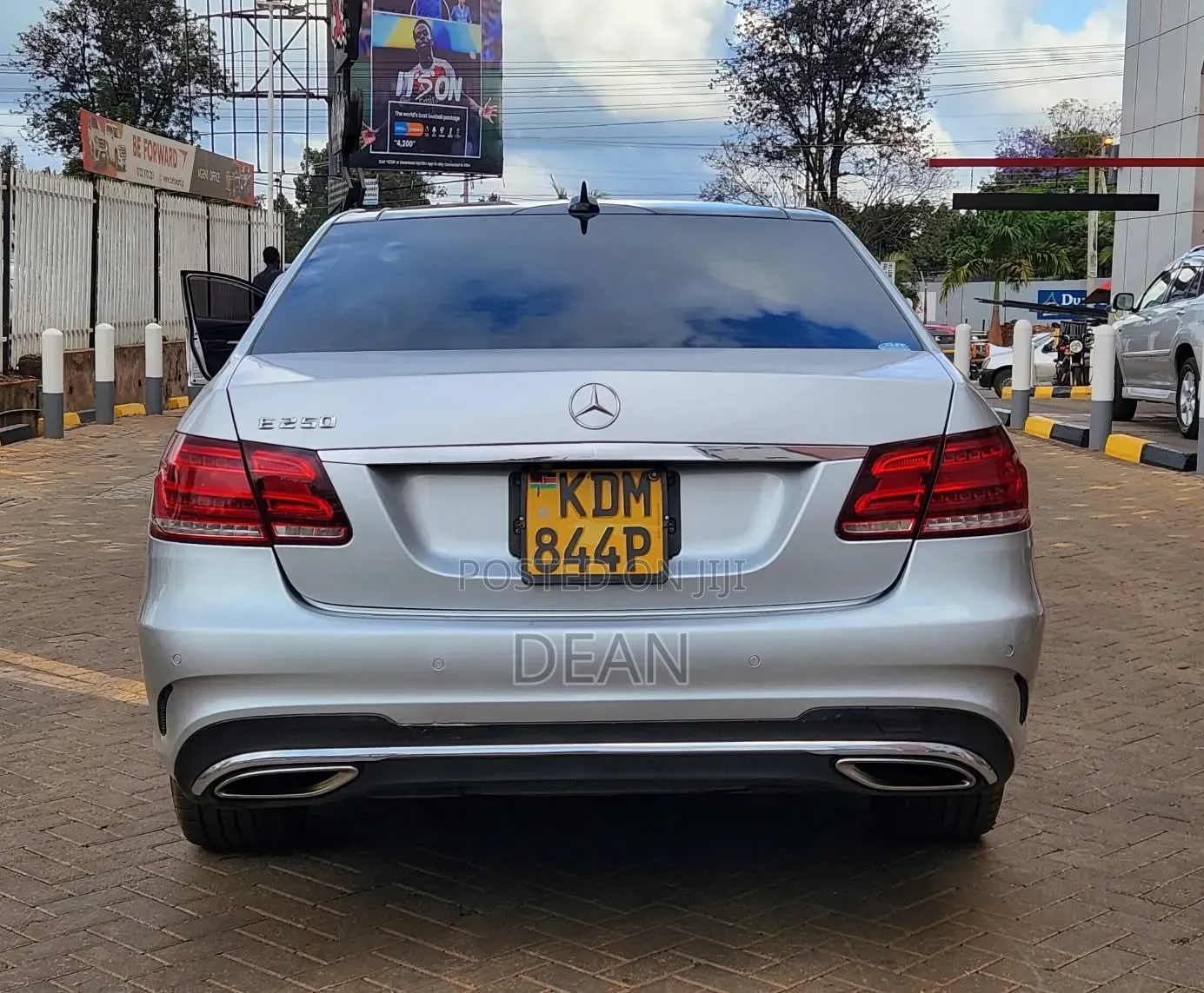 Mercedes-Benz E250 2016 Silver