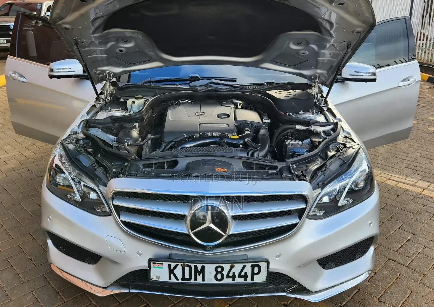 Mercedes-Benz E250 2016 Silver
