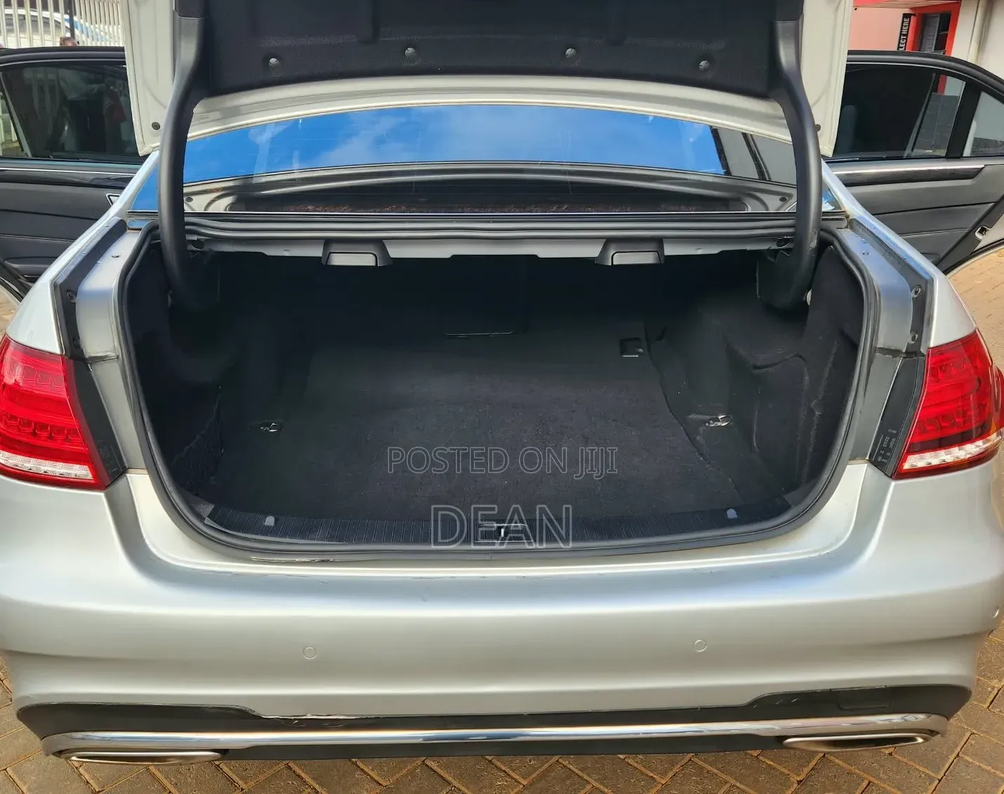Mercedes-Benz E250 2016 Silver