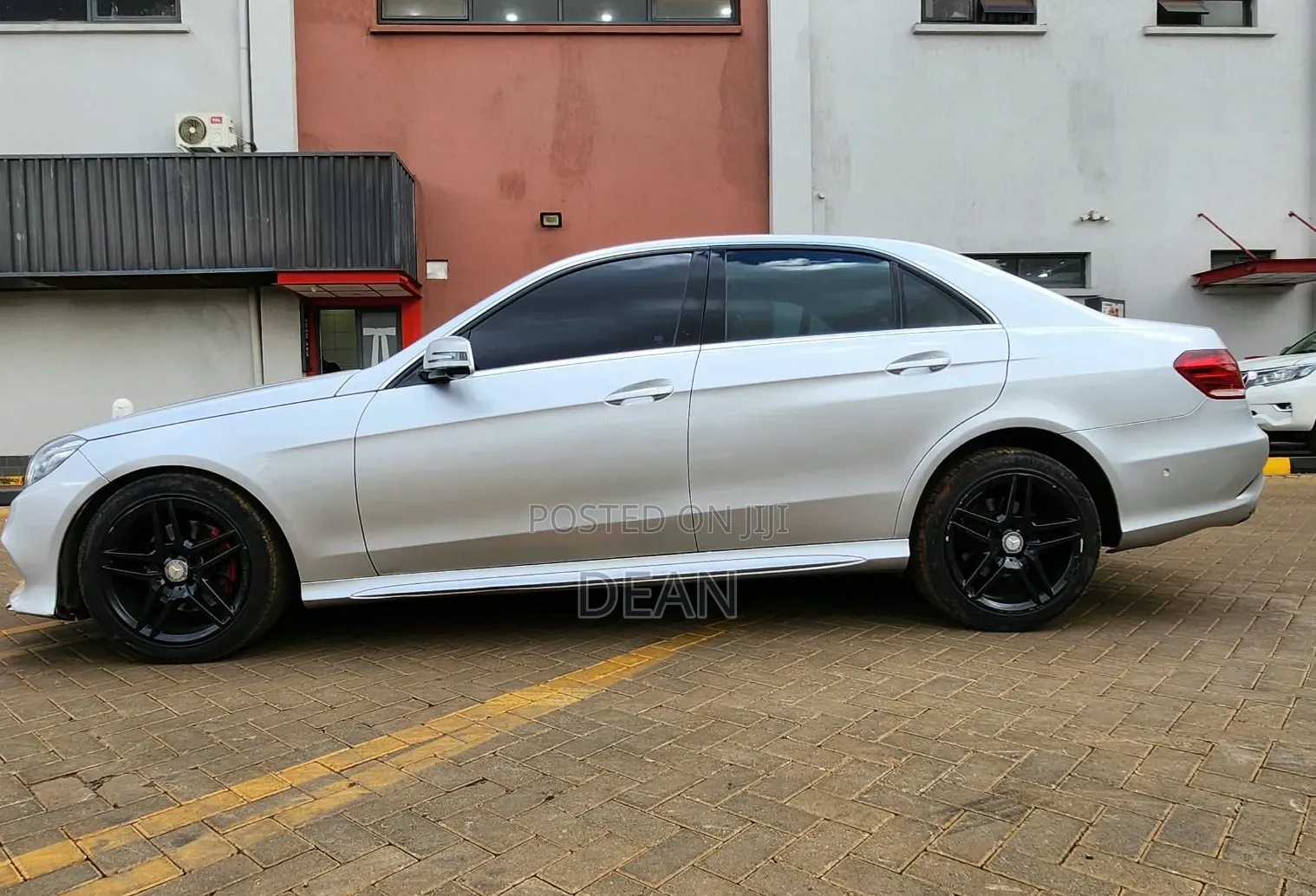 Mercedes-Benz E250 2016 Silver