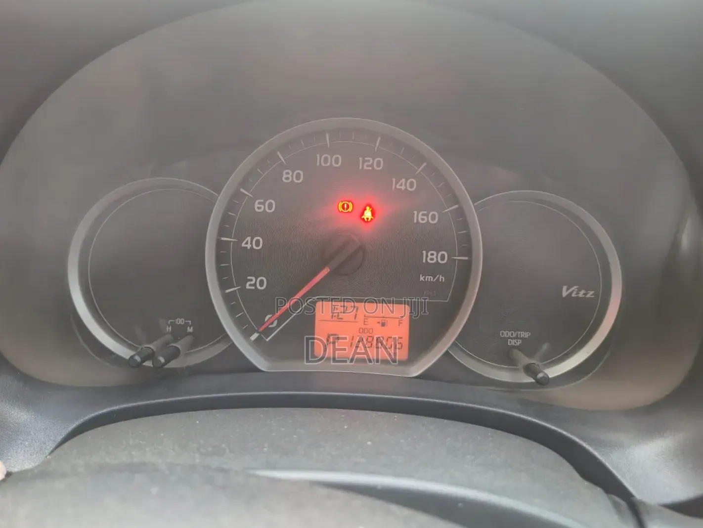 Toyota Vitz 2013 Burgundy
