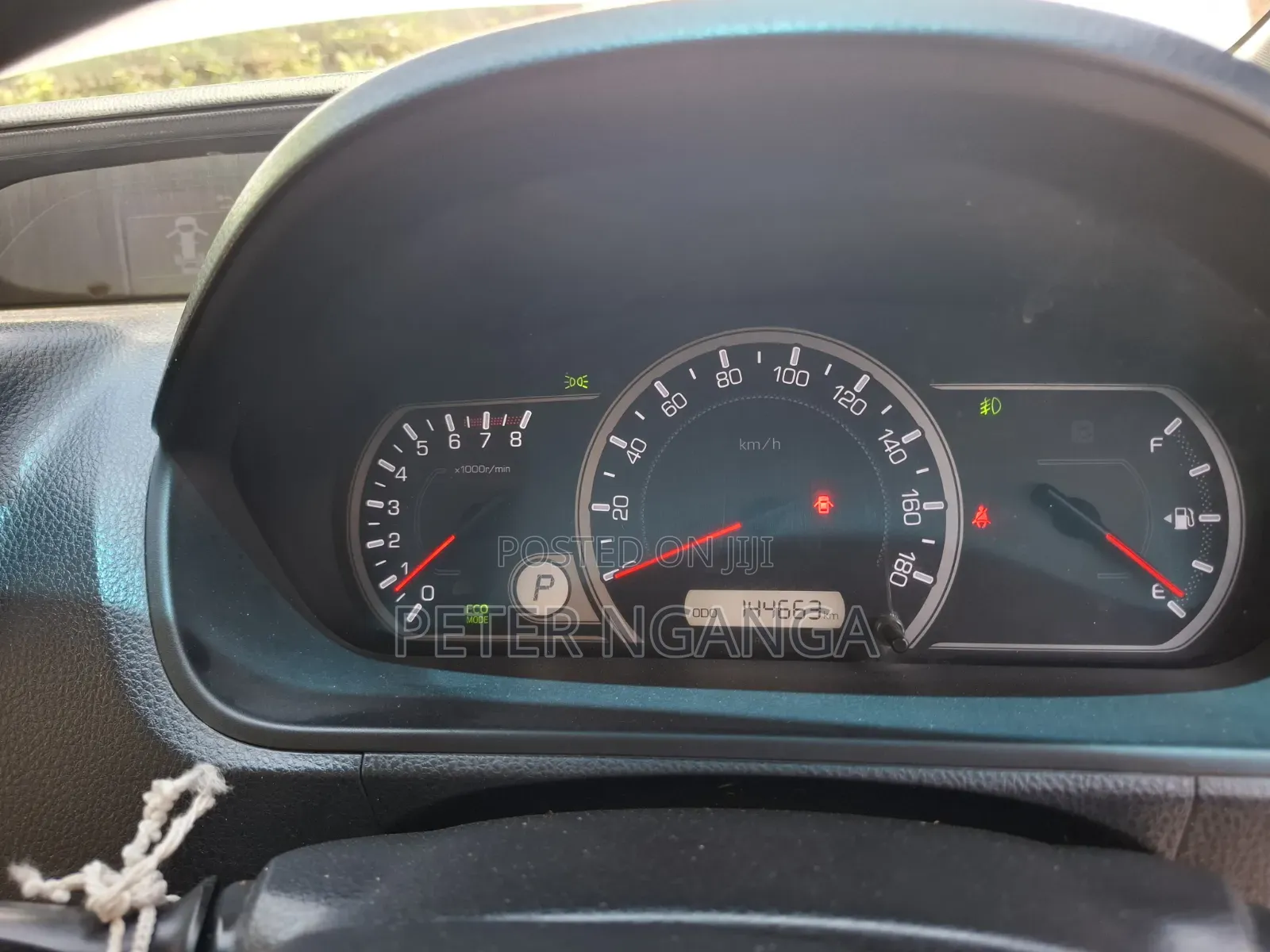Toyota Noah 2015 Gray