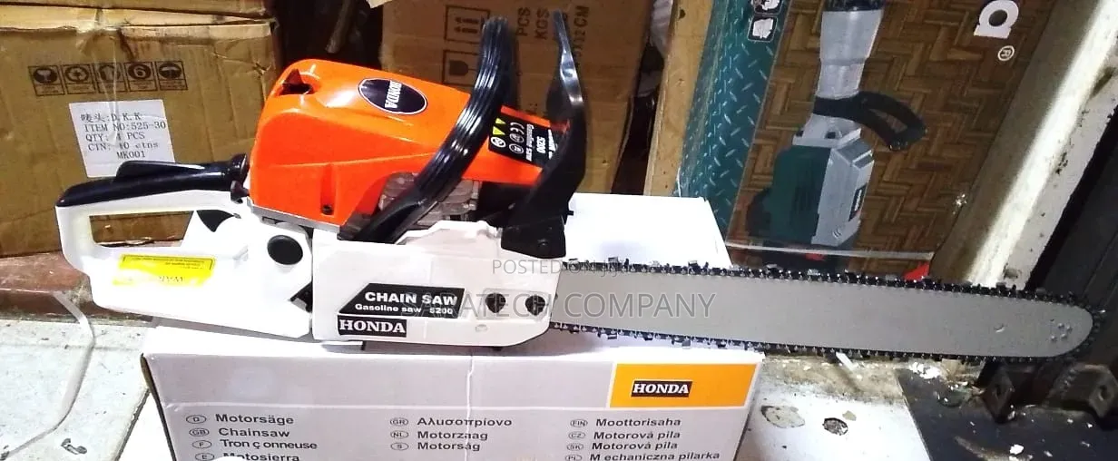 Gasoline Chain Saw