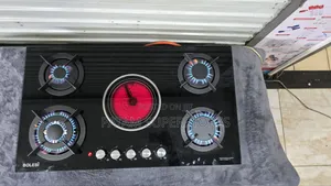 Bolesi in Built Gas Hob 4 Gas + 1 Hot Plate