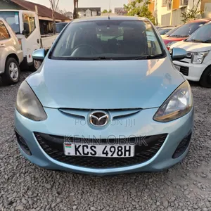 Mazda Demio 2011 Blue