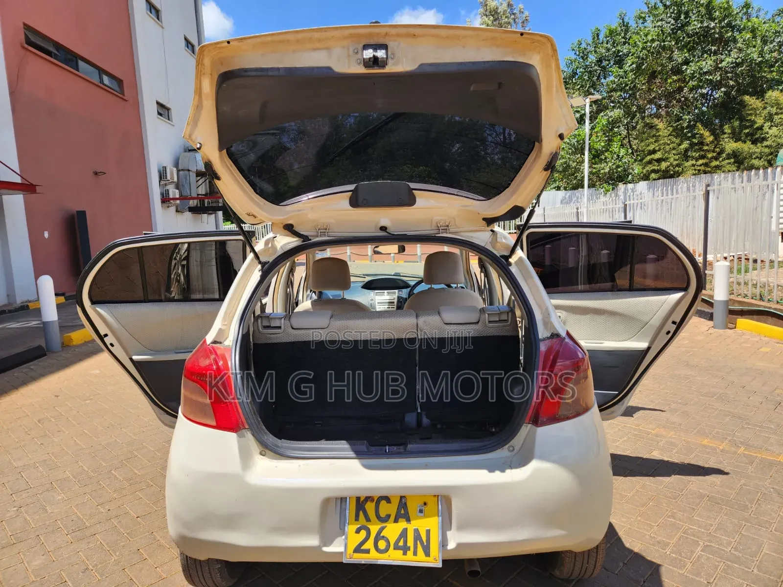 Toyota Vitz 2007 Pearl