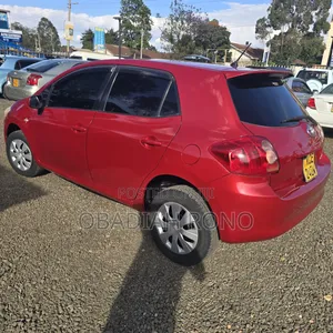 Toyota Auris 2008 Red