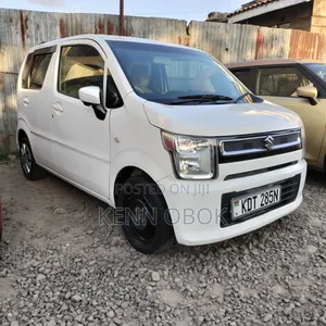 Suzuki Wagon R 660 Petrol FWD 2018 White