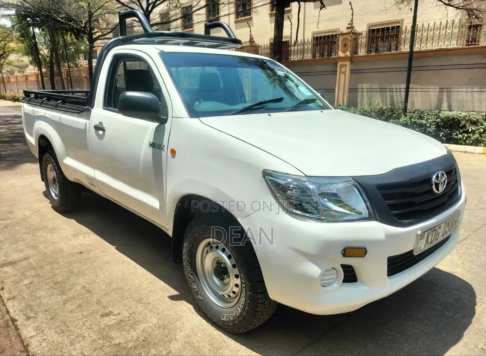 Toyota Hilux 2015 White