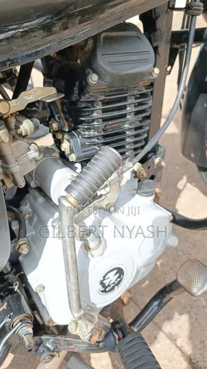 Bajaj Boxer 125 2025 Black