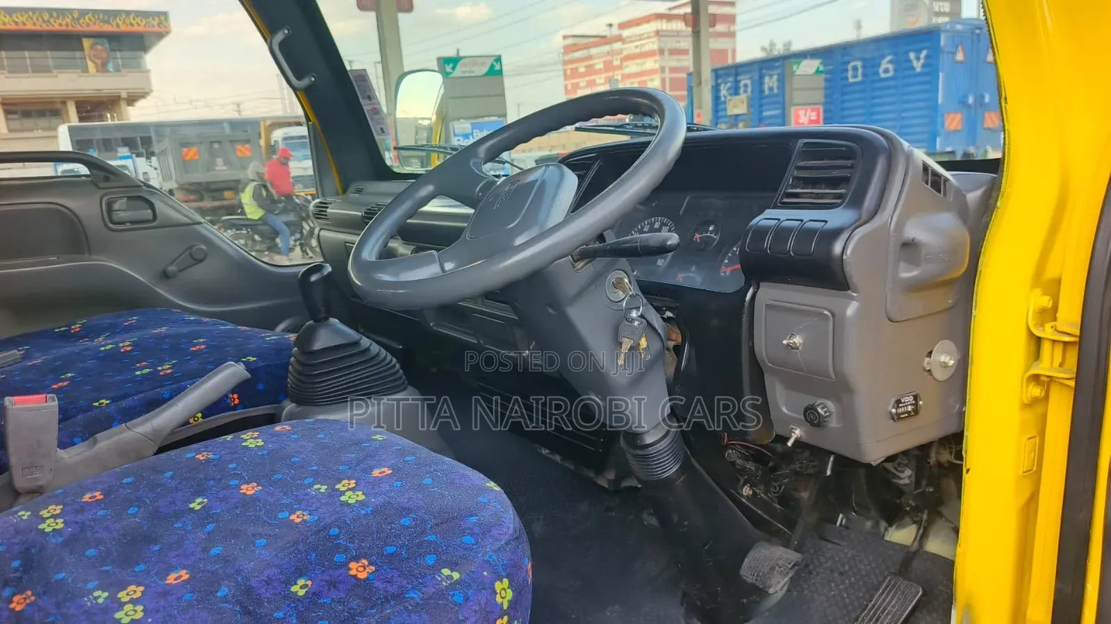 Isuzu NQR 2020 Yellow