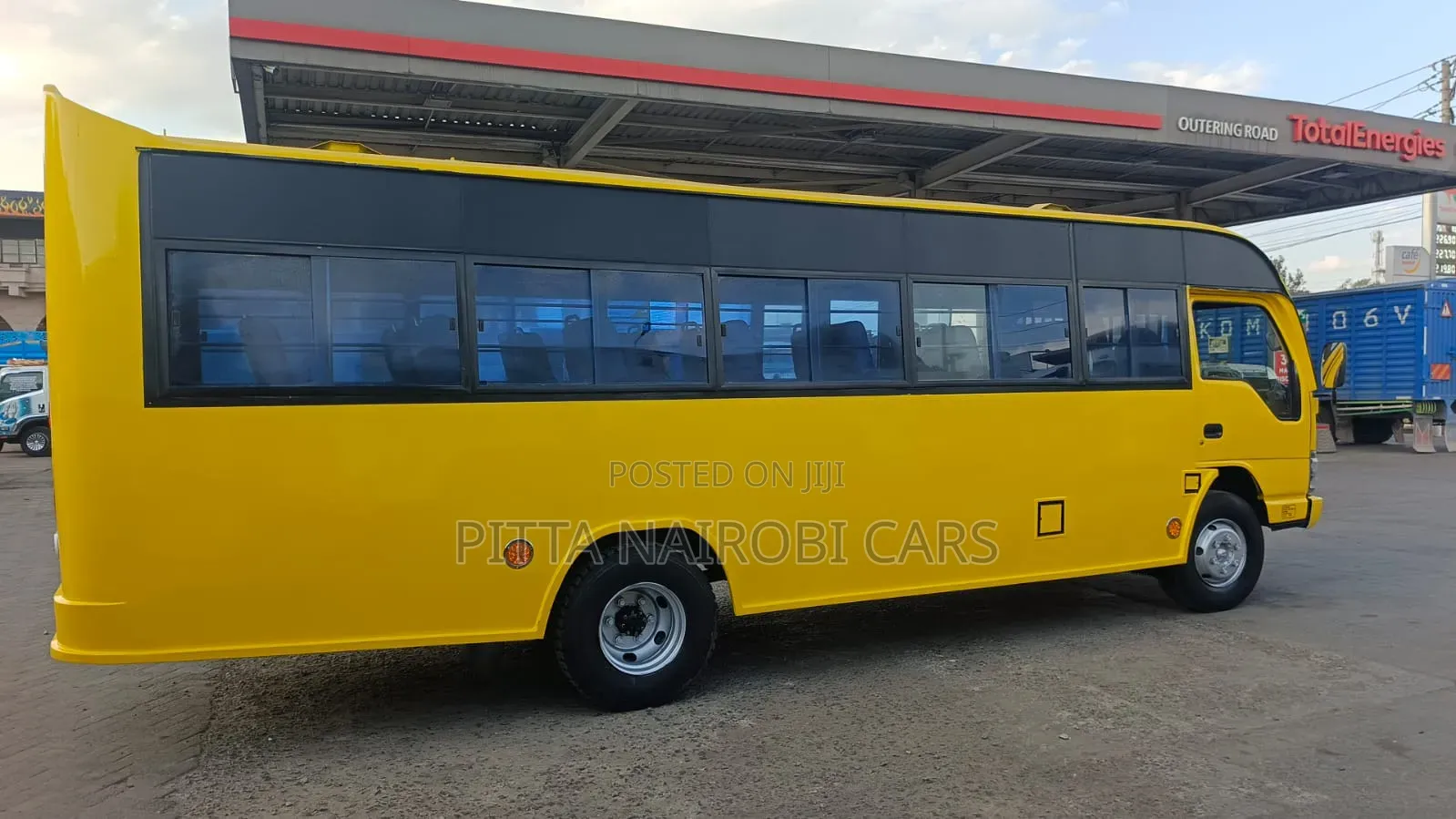 Isuzu NQR 2020 Yellow
