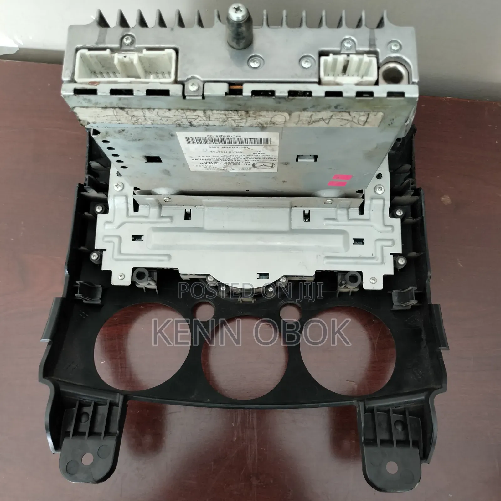 Mazda Demio Console With Radio