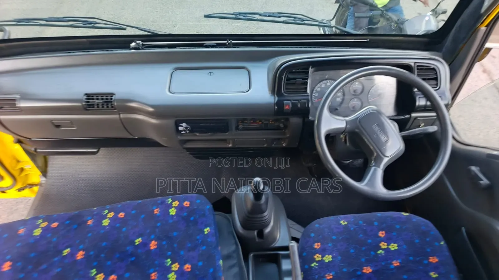 Isuzu NQR 2020 Yellow