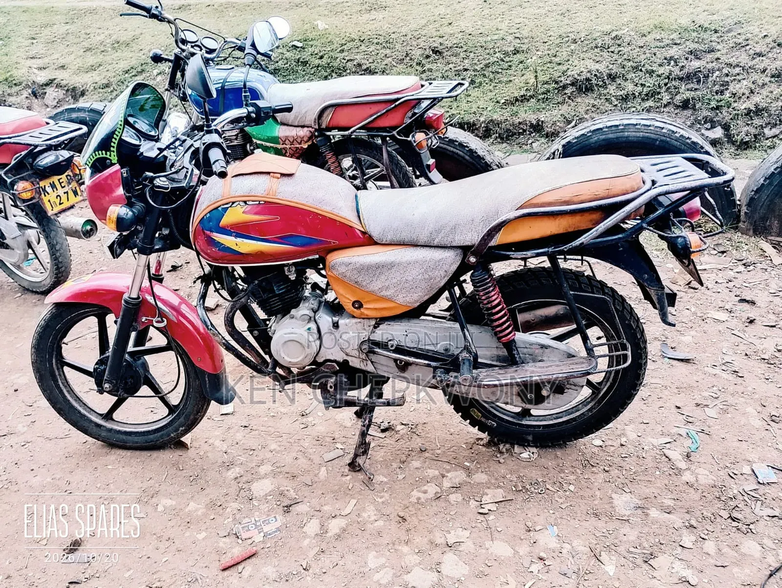 Bajaj Boxer 150 UG 2022 Red