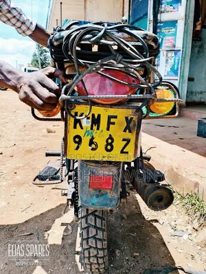 Bajaj Boxer 150 UG 2022 Red